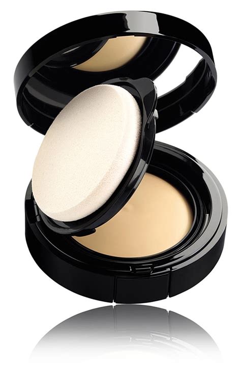 chanel teint innocence compact makeup|chanel les beiges powder.